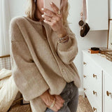 Lindy női oversize kardigán – puha mellény gombokkal és modern, laza szabással