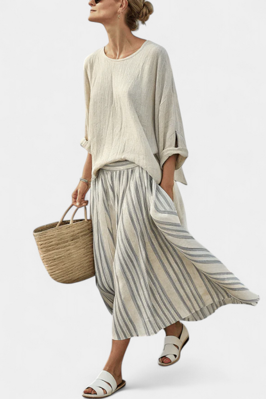 Casual Daisy szett Oversize Pólóval és Midi Szoknyával Leni Bambusz Szalagokkal Elegáns és Kényelmes Stílushoz
