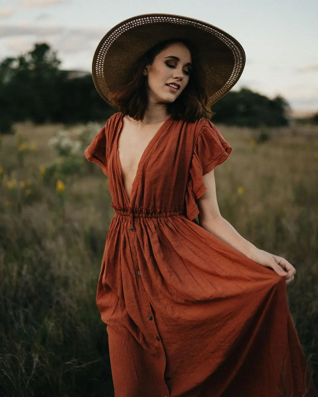 Sexy Deep V-neck Butterfly Sleeve Self Belted High Waist Button Front Open Summer Beach Dress WhiteTunic Women Beachwear Q1208