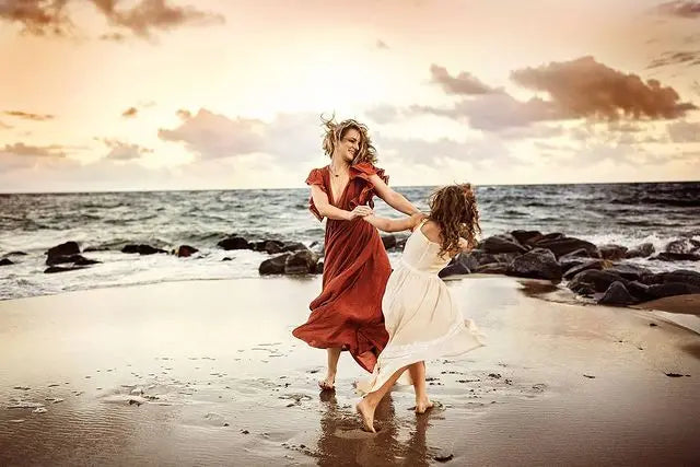 Sexy Deep V-neck Butterfly Sleeve Self Belted High Waist Button Front Open Summer Beach Dress WhiteTunic Women Beachwear Q1208