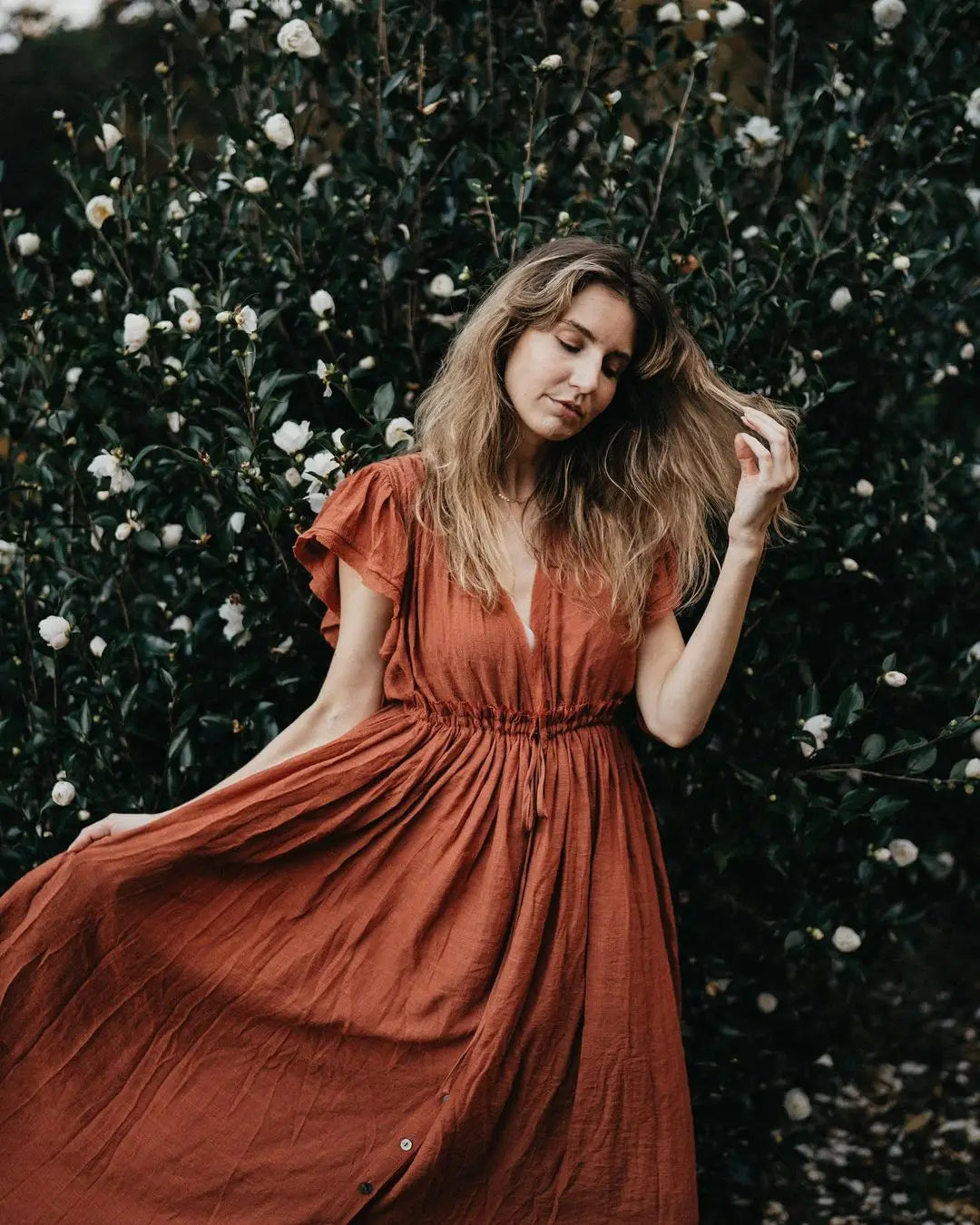 Sexy Deep V-neck Butterfly Sleeve Self Belted High Waist Button Front Open Summer Beach Dress WhiteTunic Women Beachwear Q1208
