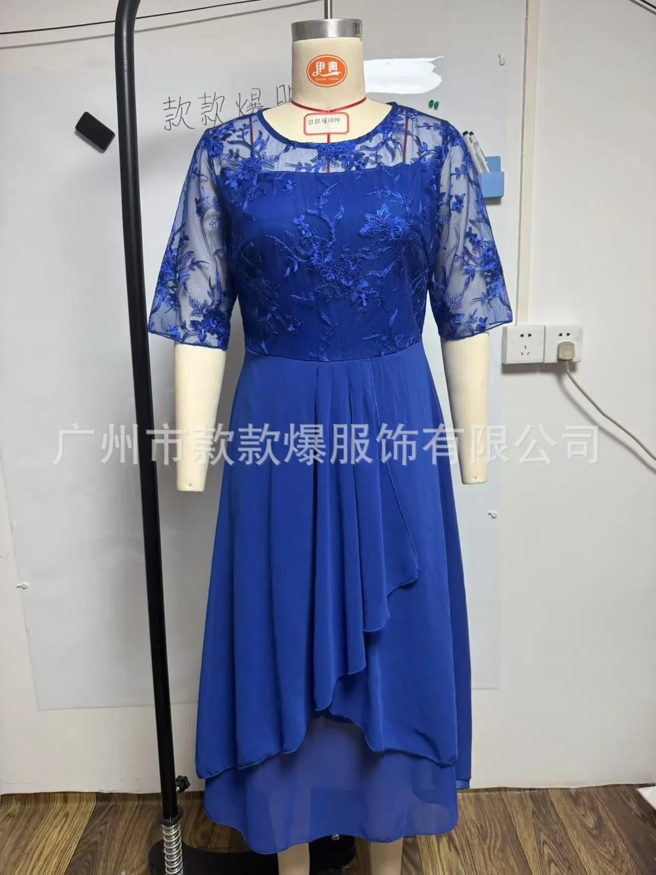 Womens Dresses Romantic Simple Dress With Chiffon Patchwork Lace Hollow Out Long Dress Bridesmaid Evening Dress Women's Wear