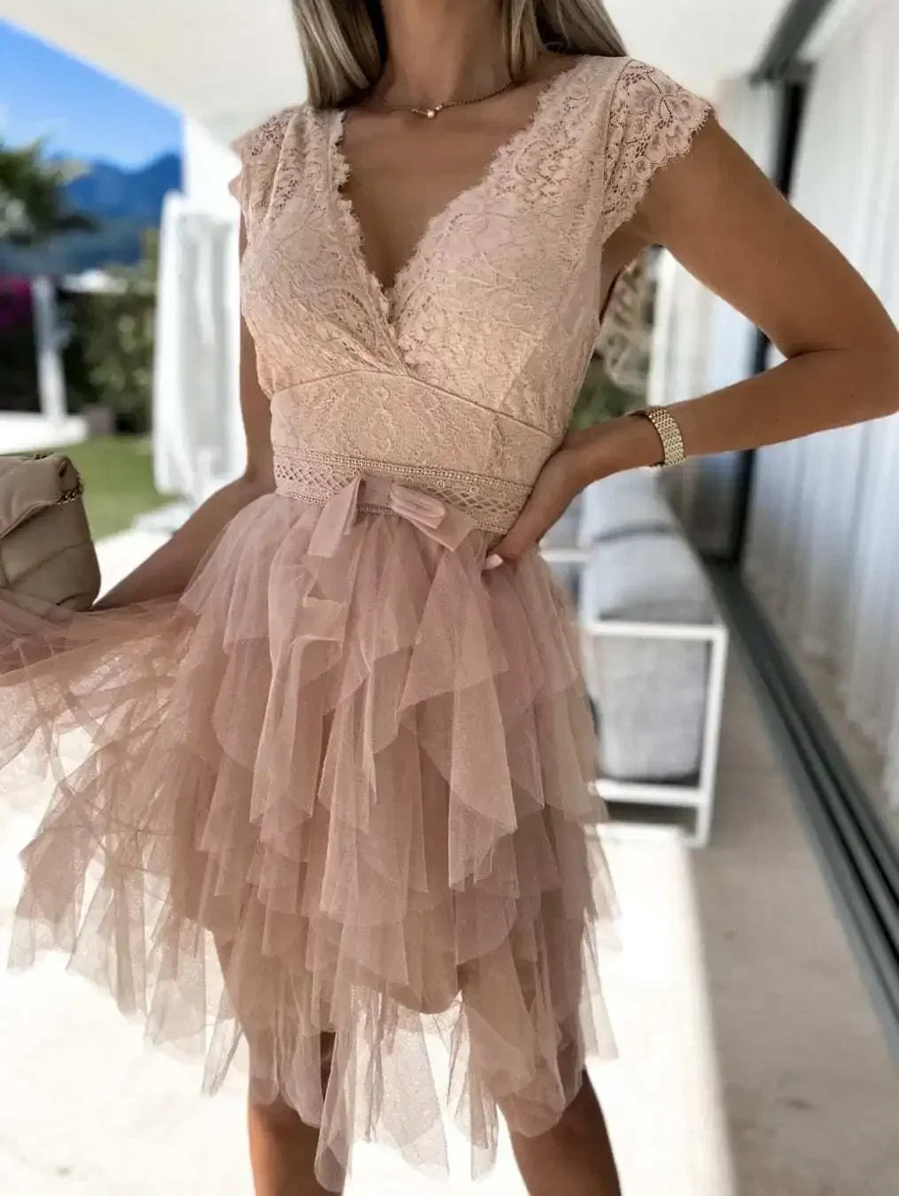 Women Party Long Dress Autumn Winter White Sexy Lace Dress V Neck Backless Lace Up Bodycon Dresses Vestidos Verano