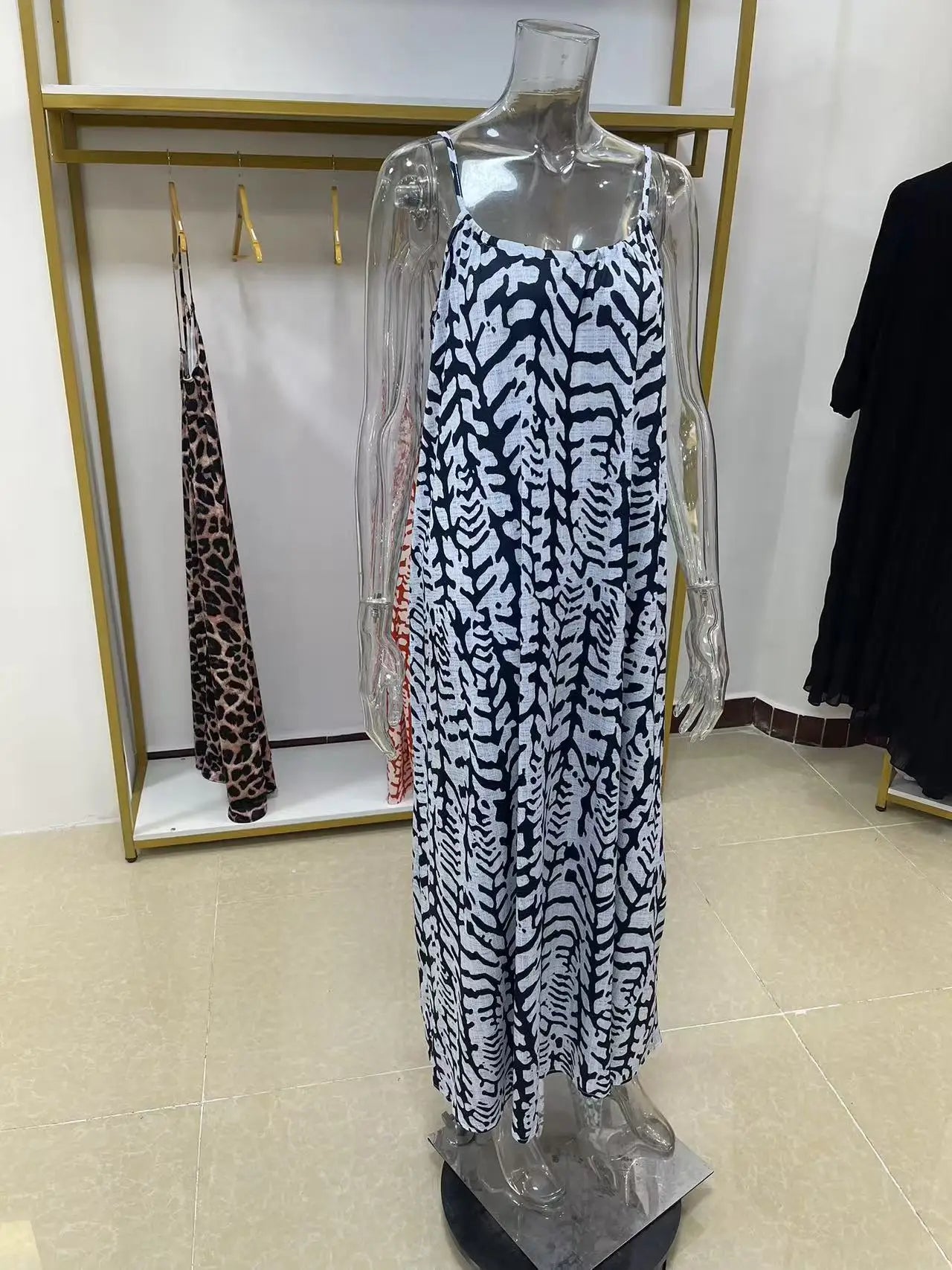 2026 New Model: Strapless Back-Disclosing Printed Long Dress – Summer Vacation Style, Comfortable Dress