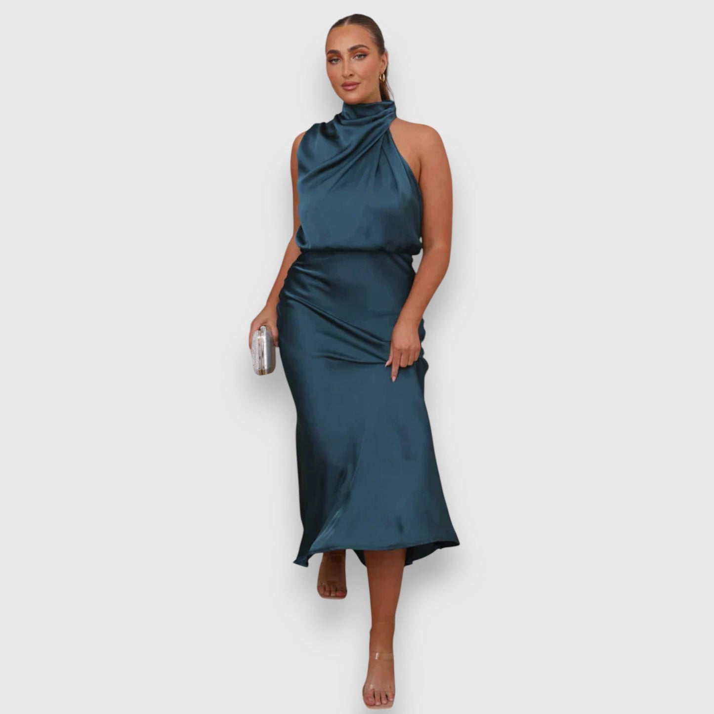 Zenaida - Elegáns Ruha Nőies Hangulattal